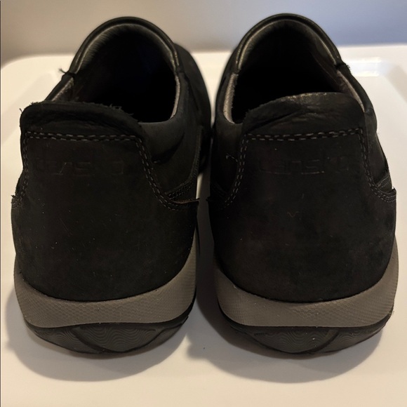 Dansko XP 2.0 Black Leather Clogs Womens SZ 39 Vibram Non Slip Nurse Work Shoes - Picture 4 of 8